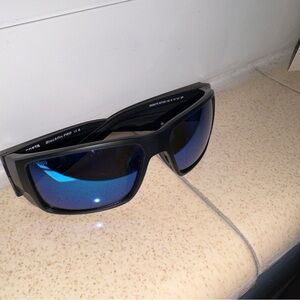Costa Blackfin Pro Sunglasses Blue Lens